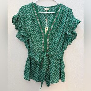 Max Studio Green Geometric Tie Blouse